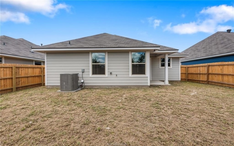 1204 Highgarden Drive, Navasota, TX 77868, 3 Habitaciones Habitaciones , ,2 BañosBaños,Residential,En Venta,1204 Highgarden Drive,25008039