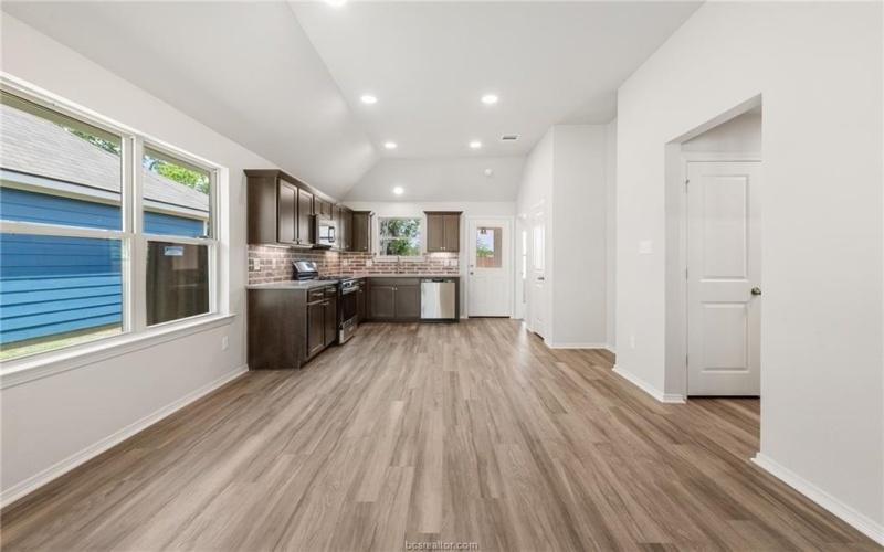 1204 Highgarden Drive, Navasota, TX 77868, 3 Habitaciones Habitaciones , ,2 BañosBaños,Residential,En Venta,1204 Highgarden Drive,25008039