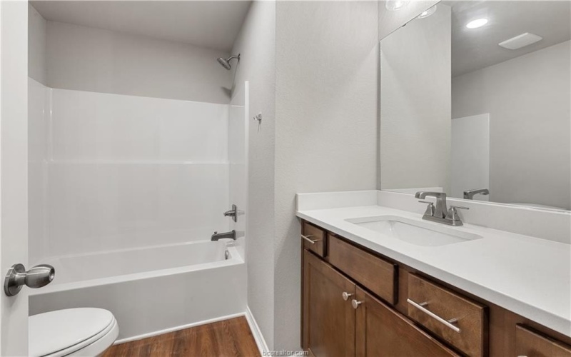 1212 Highgarden Drive, Navasota, TX 77868, 3 Bedrooms Bedrooms, ,2 BathroomsBathrooms,Residential,For Sale,1212 Highgarden Drive,25008041
