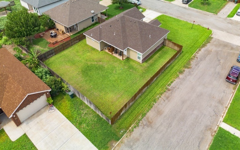 68 Sunday Ct, Uvalde, TX 78801, 3 Habitaciones Habitaciones , ,2 BañosBaños,Residential,En Venta,68 Sunday Ct,81461