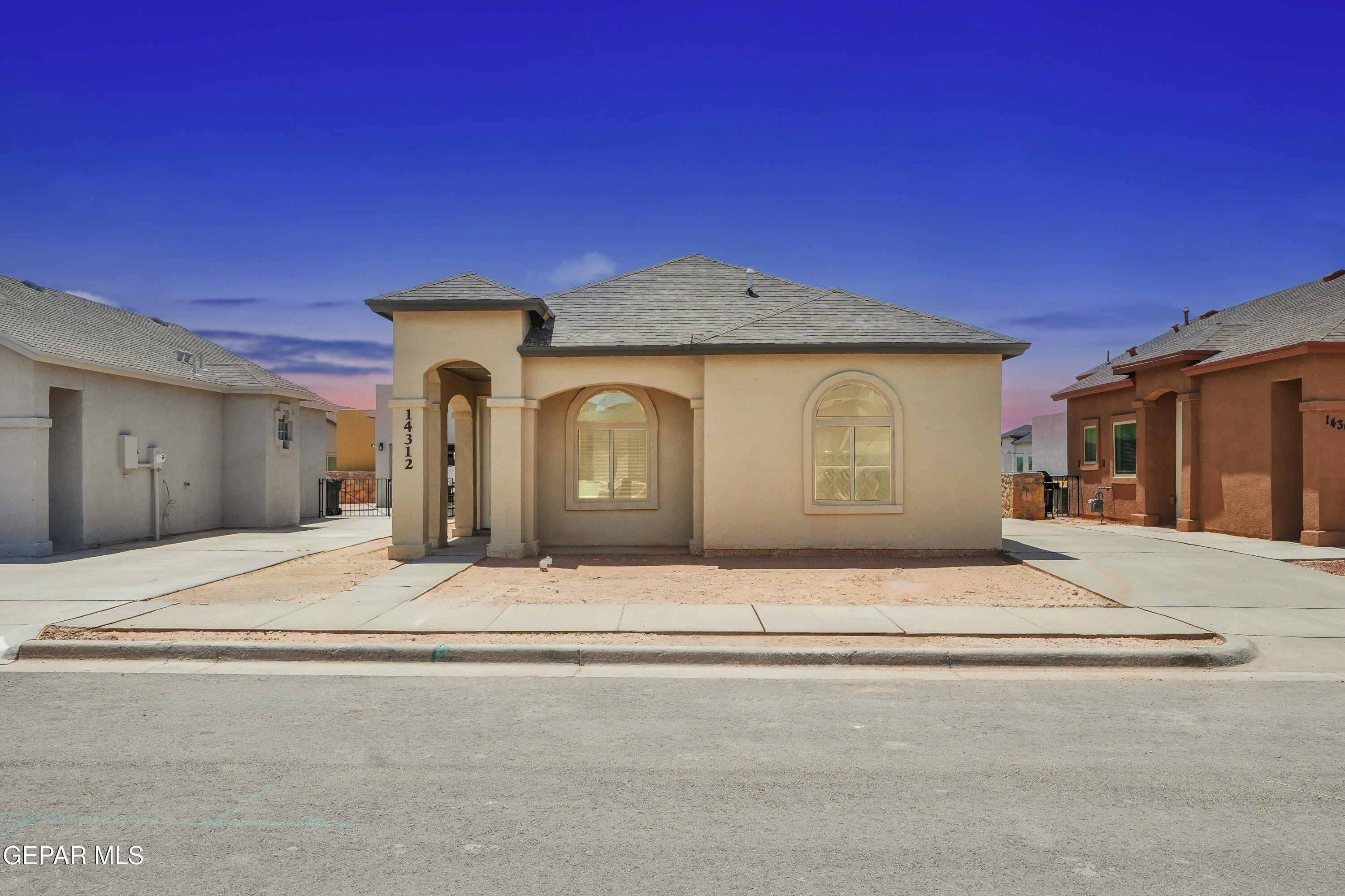 14312 Chris Zingo Lane, El Paso, TX 79928, 3 Habitaciones Habitaciones , ,2 BañosBaños,Residential,En Venta,14312 Chris Zingo Lane,0,926849