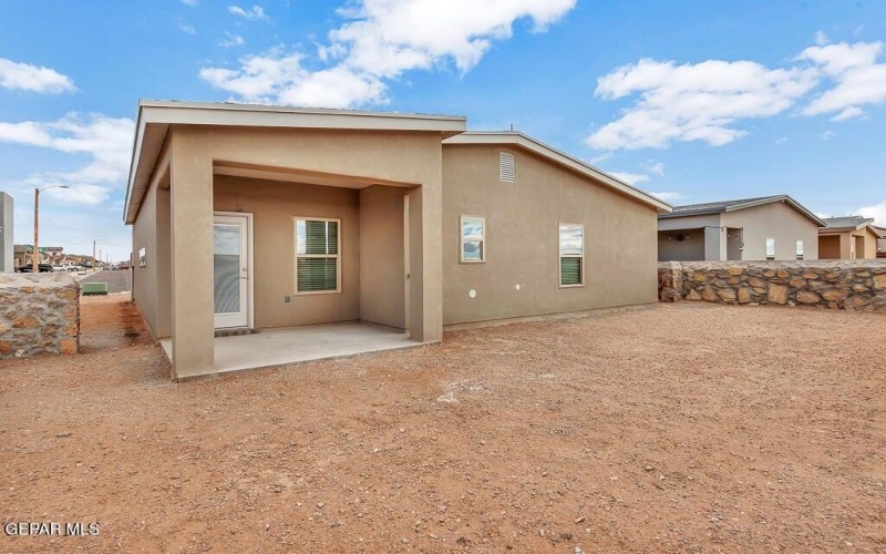 15104 Steer Drive, El Paso, TX 79938, 4 Bedrooms Bedrooms, ,2 BathroomsBathrooms,Residential,For Sale,15104 Steer Drive,926862