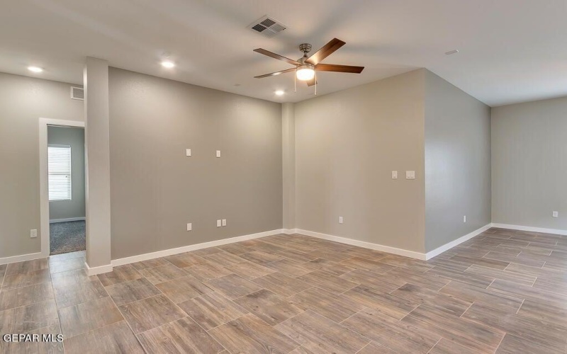 15104 Steer Drive, El Paso, TX 79938, 4 Bedrooms Bedrooms, ,2 BathroomsBathrooms,Residential,For Sale,15104 Steer Drive,926862