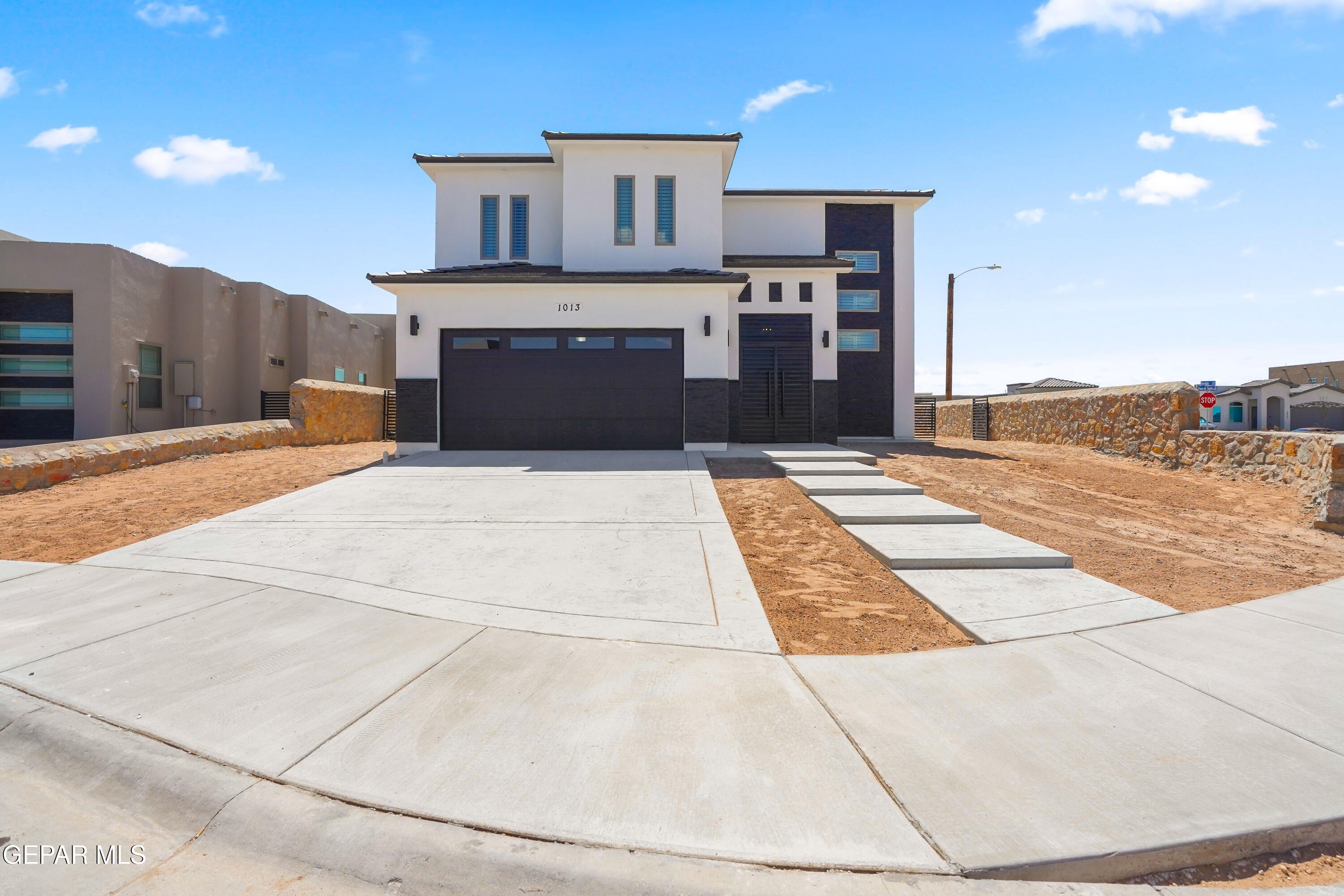 2813 Tierra Garden Drive, El Paso, TX 79938, 3 Bedrooms Bedrooms, ,2 BathroomsBathrooms,Residential,For Sale,2813 Tierra Garden Drive,905180