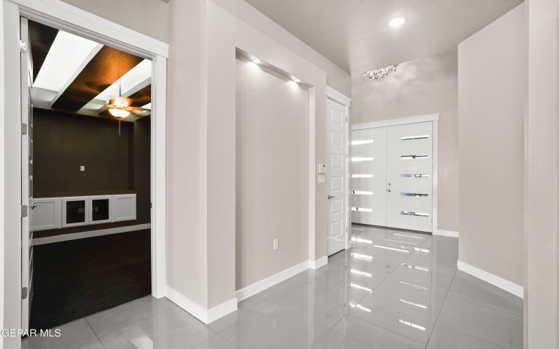 2813 Tierra Garden Drive, El Paso, TX 79938, 3 Bedrooms Bedrooms, ,2 BathroomsBathrooms,Residential,For Sale,2813 Tierra Garden Drive,905180