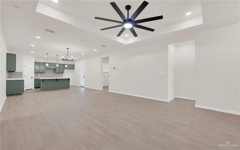 3504 E Mcgrady Street, Edinburg, TX 78542, 3 Habitaciones Habitaciones , ,2 BañosBaños,Residential,En Venta,3504 E Mcgrady Street,476434