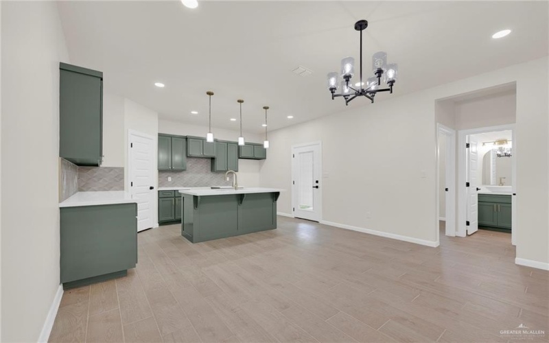 3504 E Mcgrady Street, Edinburg, TX 78542, 3 Habitaciones Habitaciones , ,2 BañosBaños,Residential,En Venta,3504 E Mcgrady Street,476434