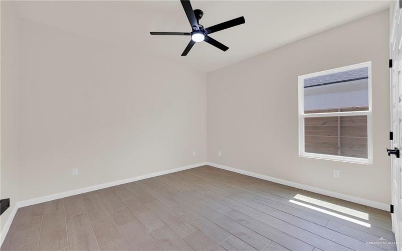 3504 E Mcgrady Street, Edinburg, TX 78542, 3 Habitaciones Habitaciones , ,2 BañosBaños,Residential,En Venta,3504 E Mcgrady Street,476434