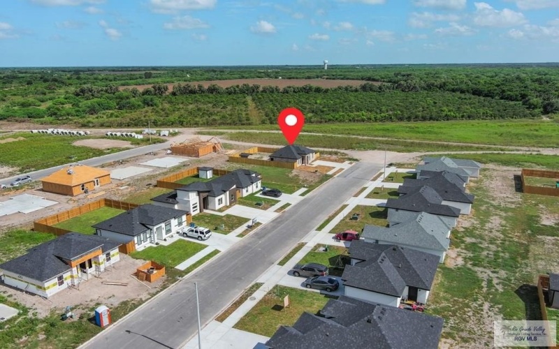733 THORNTON LN, BROWNSVILLE, TX 78521, 3 Habitaciones Habitaciones , ,2 BañosBaños,Residential,En Venta,733 THORNTON LN,29766959