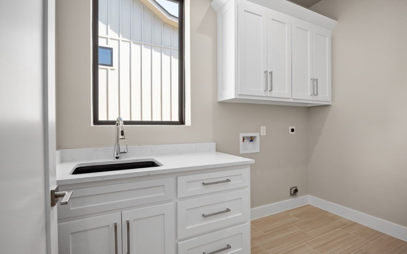 1060 Albatross Way, Kerrville, TX 78028, 3 Habitaciones Habitaciones , ,3 BañosBaños,Residential,En Venta,1060 Albatross Way,0,119851