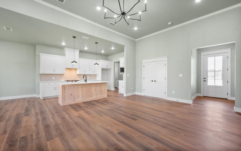 2910 134th Street, Lubbock, TX 79423, 4 Habitaciones Habitaciones , ,2 BañosBaños,Residential,En Venta,2910 134th Street,202558080