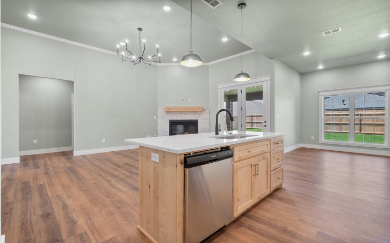 2910 134th Street, Lubbock, TX 79423, 4 Habitaciones Habitaciones , ,2 BañosBaños,Residential,En Venta,2910 134th Street,202558080