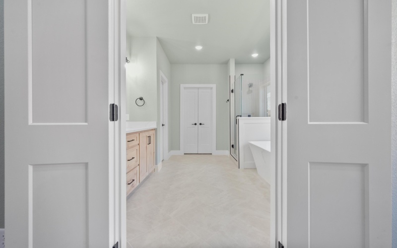2910 134th Street, Lubbock, TX 79423, 4 Habitaciones Habitaciones , ,2 BañosBaños,Residential,En Venta,2910 134th Street,202558080