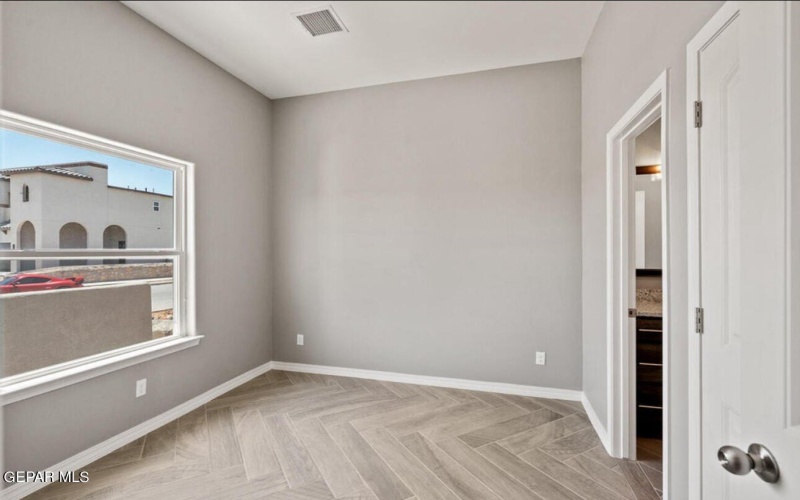 100 Dawson Street, Sunland Park, NM 88063, 5 Habitaciones Habitaciones , ,3 BañosBaños,Residential,En Venta,100 Dawson Street,905334