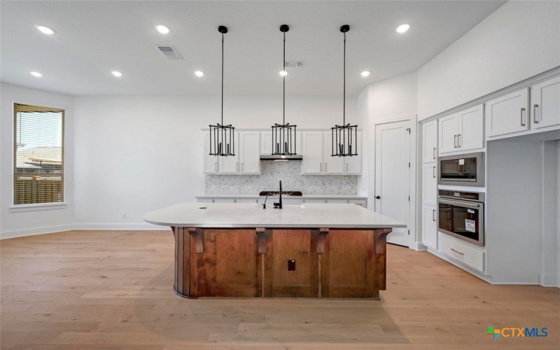 5733 Huron Drive, New Braunfels, TX 78130, 4 Habitaciones Habitaciones , ,3 BañosBaños,Residential,En Venta,5733 Huron Drive,0,578270