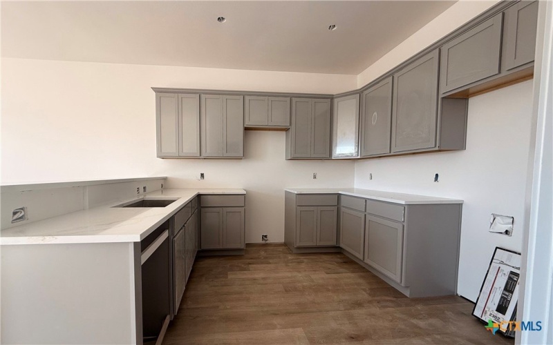 805 Liberty Park Drive, Belton, TX 76513, 3 Bedrooms Bedrooms, ,2 BathroomsBathrooms,Residential,For Sale,805 Liberty Park Drive,0,584903