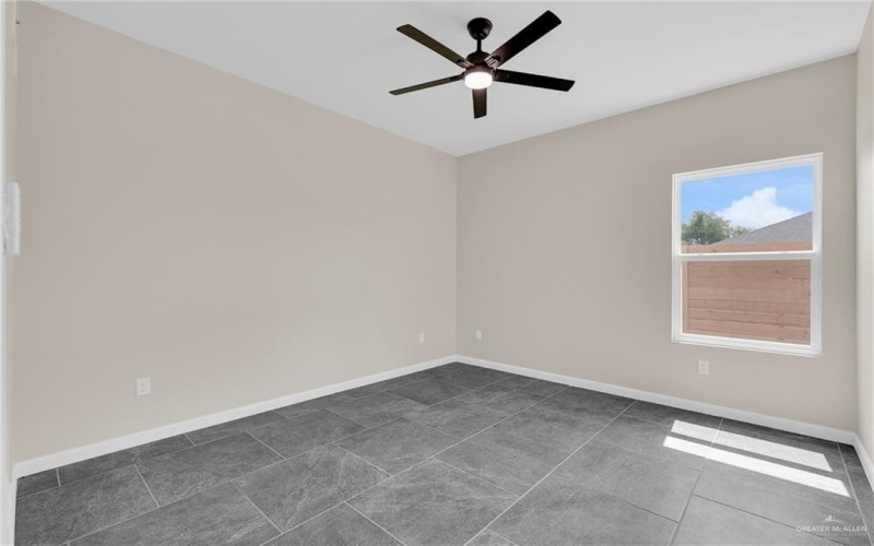 3517 E Mcgrady Street, Edinburg, TX 78542, 3 Habitaciones Habitaciones , ,2 BañosBaños,Residential,En Venta,3517 E Mcgrady Street,476433