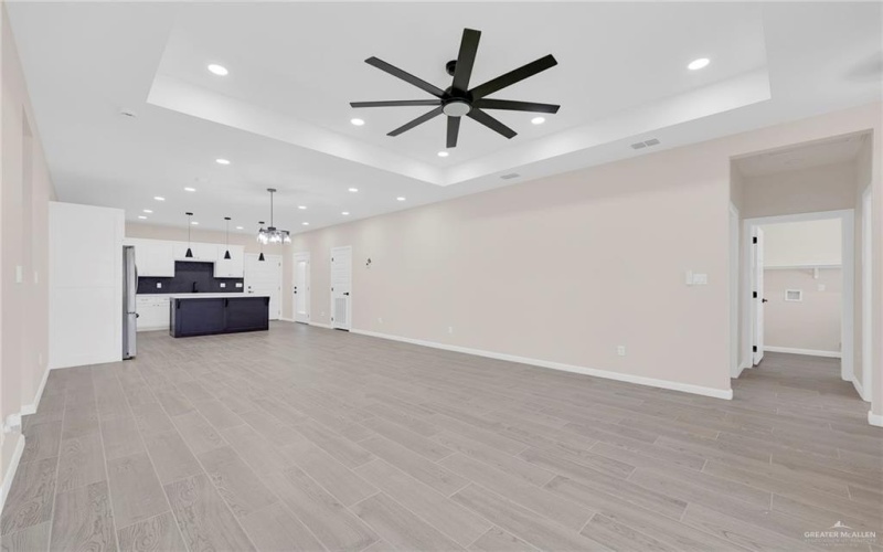 4120 S Kemp Avenue, Edinburg, TX 78542, 3 Habitaciones Habitaciones , ,2 BañosBaños,Residential,En Venta,4120 S Kemp Avenue,476435