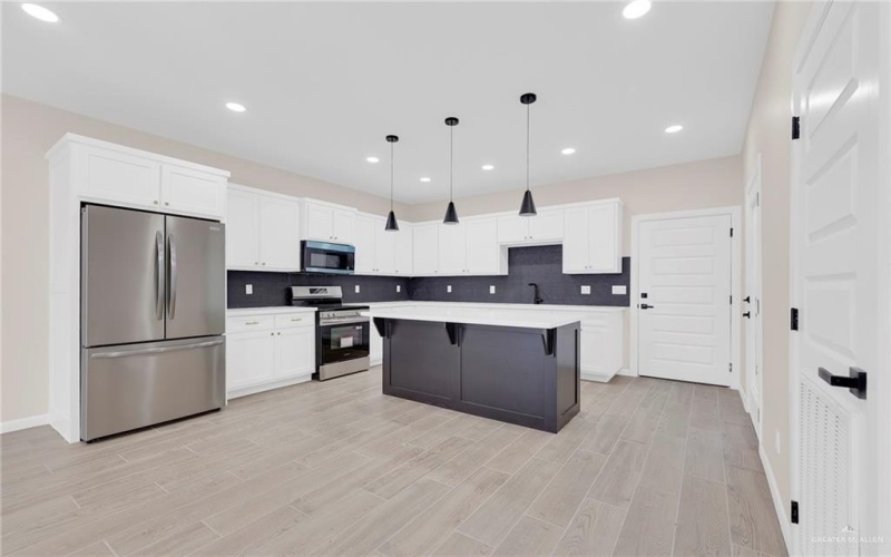 4120 S Kemp Avenue, Edinburg, TX 78542, 3 Habitaciones Habitaciones , ,2 BañosBaños,Residential,En Venta,4120 S Kemp Avenue,476435