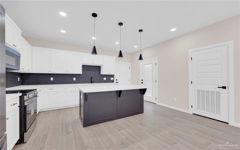 4120 S Kemp Avenue, Edinburg, TX 78542, 3 Habitaciones Habitaciones , ,2 BañosBaños,Residential,En Venta,4120 S Kemp Avenue,476435