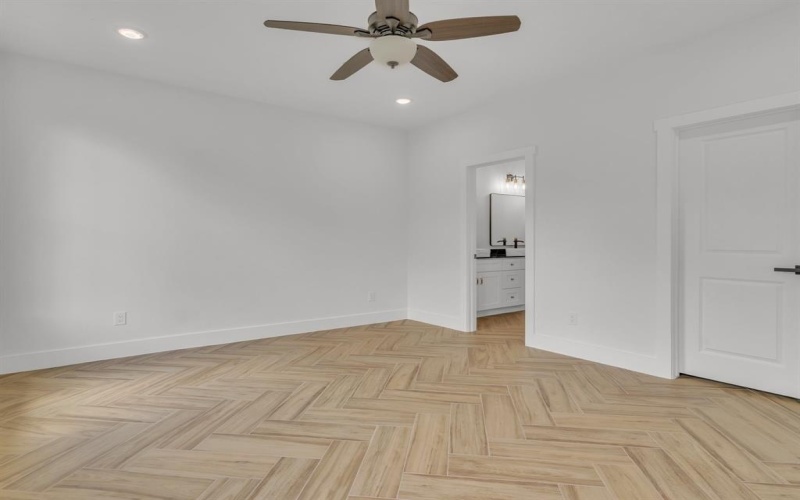 5704 San Jacinto Drive, Granbury, TX 76048, 3 Habitaciones Habitaciones , ,2 BañosBaños,Residential,En Venta,5704 San Jacinto Drive,0,21005527
