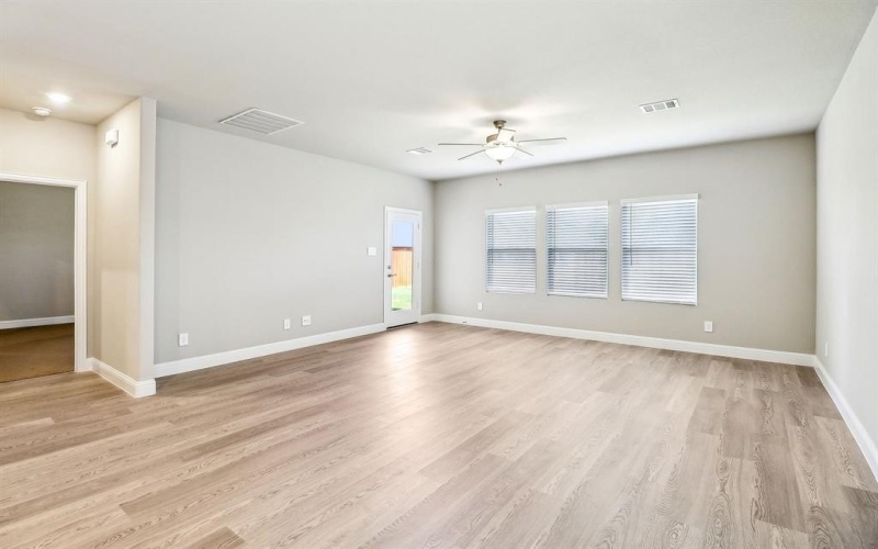 3312 Pat Mayse Drive, Farmersville, TX 75442, 4 Habitaciones Habitaciones , ,2 BañosBaños,Residential,En Venta,3312 Pat Mayse Drive,0,21005804