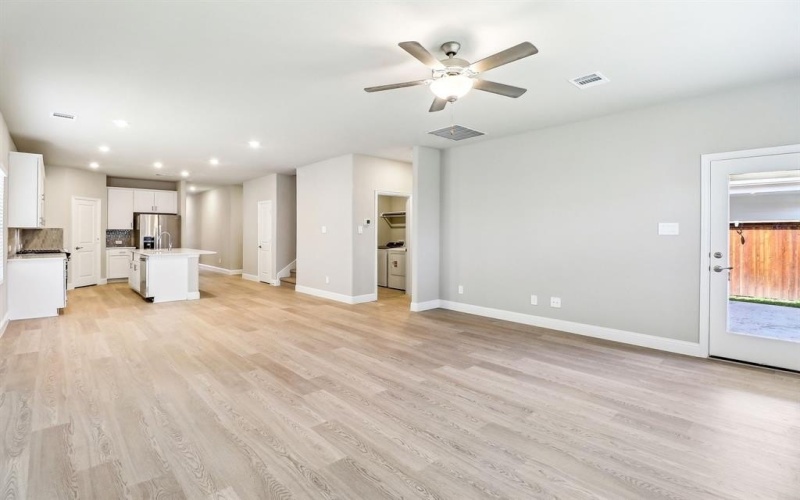 3312 Pat Mayse Drive, Farmersville, TX 75442, 4 Habitaciones Habitaciones , ,2 BañosBaños,Residential,En Venta,3312 Pat Mayse Drive,0,21005804