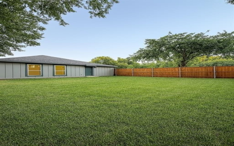 5401 Helmick Avenue, Fort Worth, TX 76107, 3 Bedrooms Bedrooms, ,2 BathroomsBathrooms,Residential,For Sale,5401 Helmick Avenue,21006609
