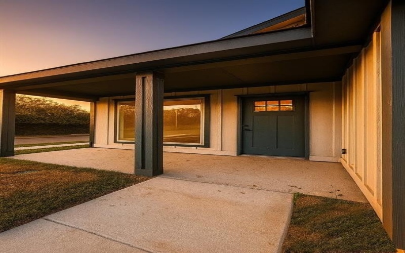 5401 Helmick Avenue, Fort Worth, TX 76107, 3 Bedrooms Bedrooms, ,2 BathroomsBathrooms,Residential,For Sale,5401 Helmick Avenue,21006609