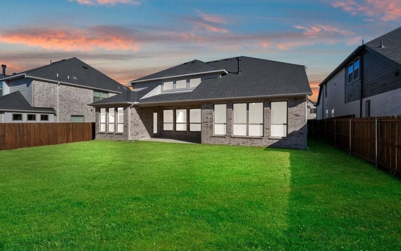 940 Pelotazo Avenue, Fort Worth, TX 76247, 5 Habitaciones Habitaciones , ,3 BañosBaños,Residential,En Venta,940 Pelotazo Avenue,0,21006676