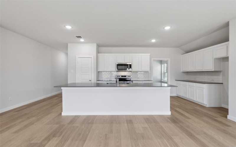 330 Arcane Street, Greenville, TX 75402, 3 Habitaciones Habitaciones , ,2 BañosBaños,Residential,En Venta,330 Arcane Street,0,21006688