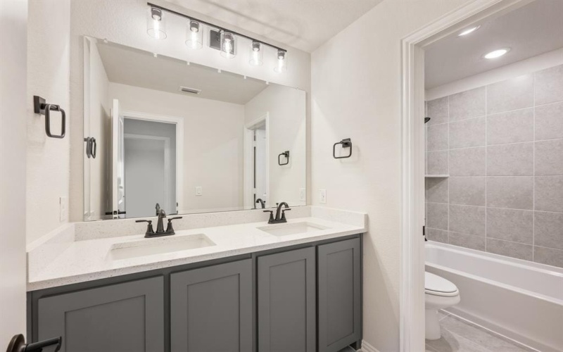 1024 River Oaks Drive, Godley, TX 76044, 4 Bedrooms Bedrooms, ,2 BathroomsBathrooms,Residential,For Sale,1024 River Oaks Drive,0,21006761