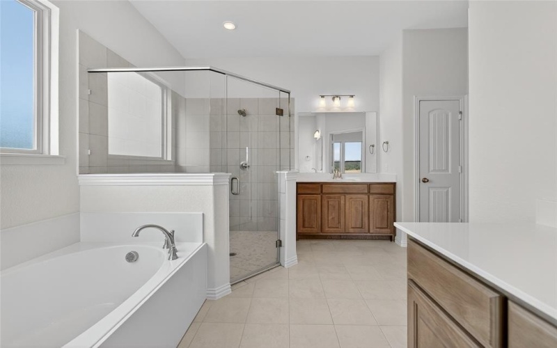 13 Ina Road, Sherman, TX 75090, 4 Habitaciones Habitaciones , ,3 BañosBaños,Residential,En Venta,13 Ina Road,0,21006816