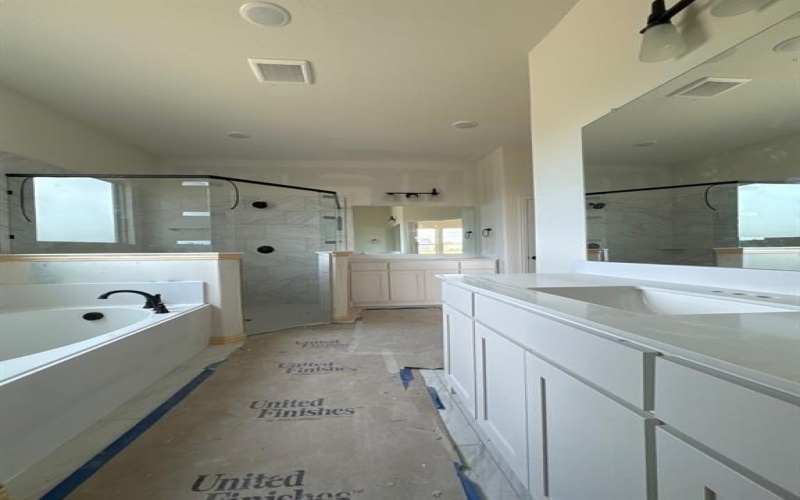 13 Louis Road, Sherman, TX 75090, 4 Bedrooms Bedrooms, ,3 BathroomsBathrooms,Residential,For Sale,13 Louis Road,0,21006842