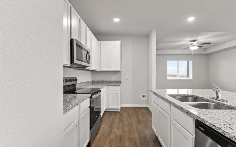 135 Lost Oak Drive, Cleburne, TX 76031, 3 Habitaciones Habitaciones , ,2 BañosBaños,Residential,En Venta,135 Lost Oak Drive,21006972