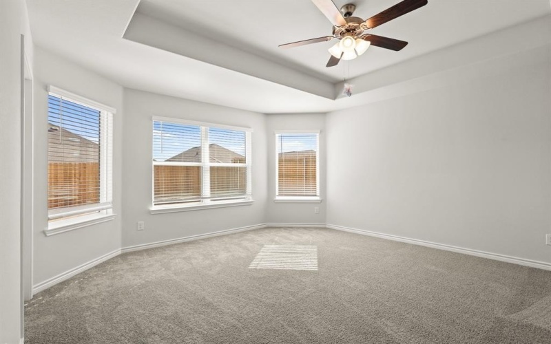 917 Rocket Plane Drive, Fort Worth, TX 76131, 3 Habitaciones Habitaciones , ,2 BañosBaños,Residential,En Venta,917 Rocket Plane Drive,21007044