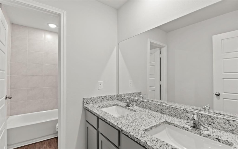 1136 Wingjet Way, Fort Worth, TX 76131, 4 Habitaciones Habitaciones , ,2 BañosBaños,Residential,En Venta,1136 Wingjet Way,21007048