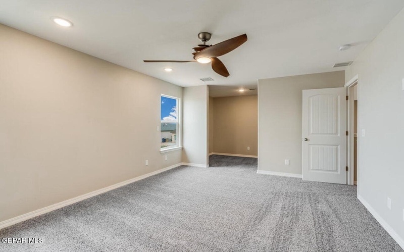 140 Lincoln Street, Sunland Park, NM 88063, 4 Habitaciones Habitaciones , ,2 BañosBaños,Residential,En Venta,140 Lincoln Street,905347