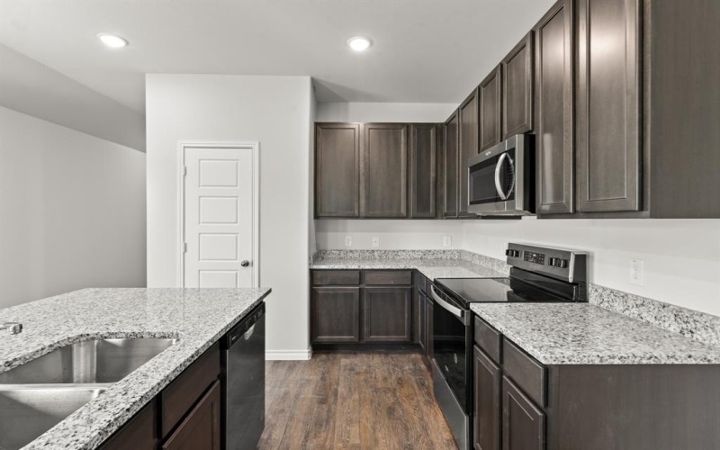 2445 Dahlia Drive, Fort Worth, TX 76123, 3 Habitaciones Habitaciones , ,2 BañosBaños,Residential,En Venta,2445 Dahlia Drive,21007112