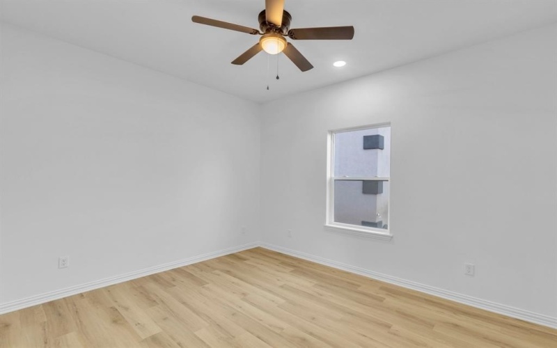 602 N Bois D Arc Avenue, Tyler, TX 75702, 3 Bedrooms Bedrooms, ,2 BathroomsBathrooms,Residential,For Sale,602 N Bois D Arc Avenue,21007113