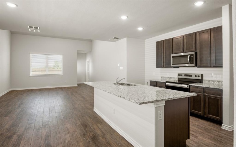 7809 White Spruce Lane, Fort Worth, TX 76123, 4 Habitaciones Habitaciones , ,2 BañosBaños,Residential,En Venta,7809 White Spruce Lane,21007126