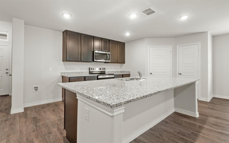 2400 Texas Ash Way, Fort Worth, TX 76123, 3 Habitaciones Habitaciones , ,2 BañosBaños,Residential,En Venta,2400 Texas Ash Way,21007148