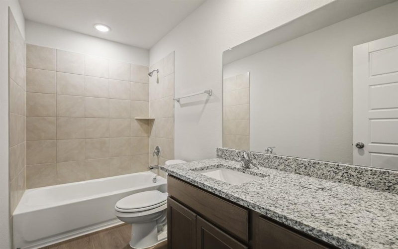 2400 Dahlia Drive, Fort Worth, TX 76123, 3 Habitaciones Habitaciones , ,2 BañosBaños,Residential,En Venta,2400 Dahlia Drive,21007156
