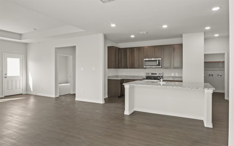 2425 Dahlia Drive, Fort Worth, TX 76123, 4 Habitaciones Habitaciones , ,3 BañosBaños,Residential,En Venta,2425 Dahlia Drive,21007160