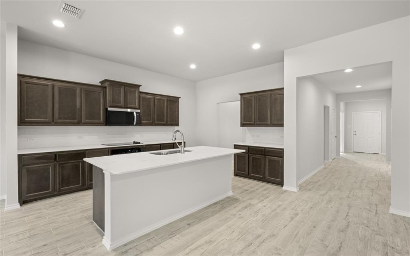 2631 Streamside, Burleson, TX 76028, 4 Bedrooms Bedrooms, ,3 BathroomsBathrooms,Residential,For Sale,2631 Streamside,0,21007260