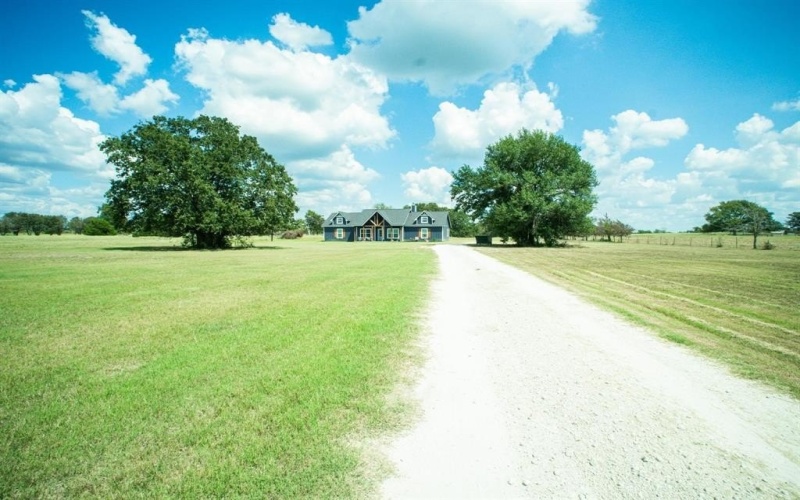 736 FM-1953, Groesbeck, TX 76642, 5 Habitaciones Habitaciones , ,3 BañosBaños,Residential,En Venta,736 FM-1953,21007262