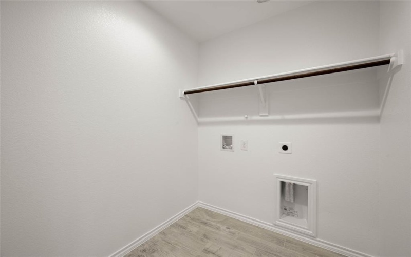 2637 Streamside, Burleson, TX 76028, 4 Habitaciones Habitaciones , ,2 BañosBaños,Residential,En Venta,2637 Streamside,0,21007319