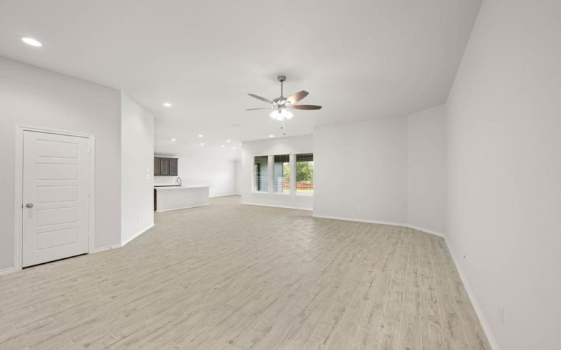 2637 Streamside, Burleson, TX 76028, 4 Habitaciones Habitaciones , ,2 BañosBaños,Residential,En Venta,2637 Streamside,0,21007319