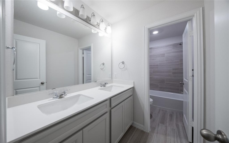305 Thorn Creek Drive, Anna, TX 75409, 4 Habitaciones Habitaciones , ,2 BañosBaños,Residential,En Venta,305 Thorn Creek Drive,0,21007324