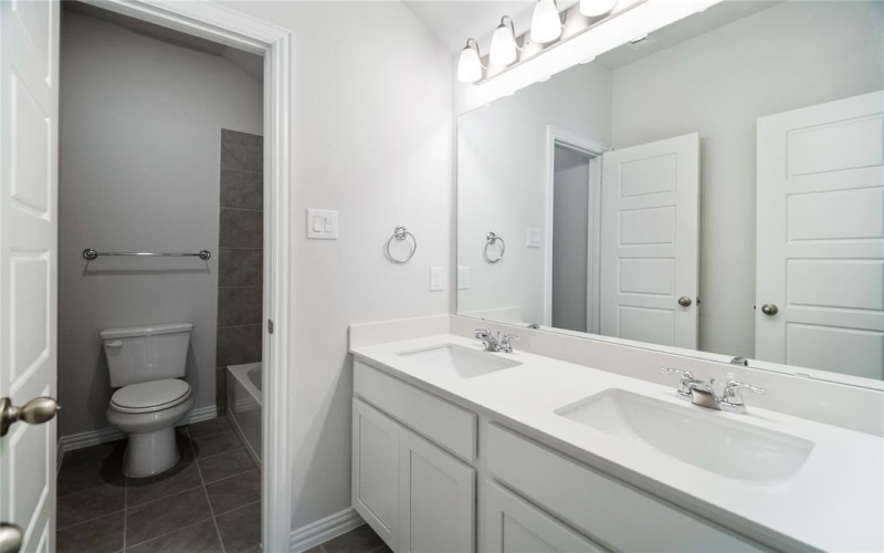 3216 Riverlawn Drive, Anna, TX 75409, 4 Bedrooms Bedrooms, ,2 BathroomsBathrooms,Residential,For Sale,3216 Riverlawn Drive,0,21007384